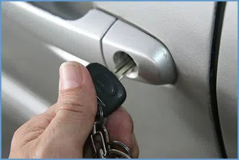 State Locksmith Services Orlando, FL 407-552-4023 - 21-unlock-car