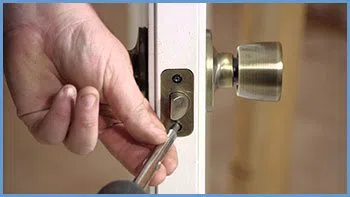 State Locksmith Services Orlando, FL 407-552-4023 - 6-lock-change