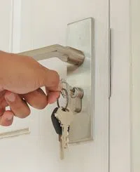 State Locksmith Services Orlando, FL 407-552-4023